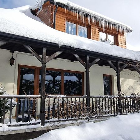 Mountain House Hotel Ustrzyki Dolne Kültér fotó
