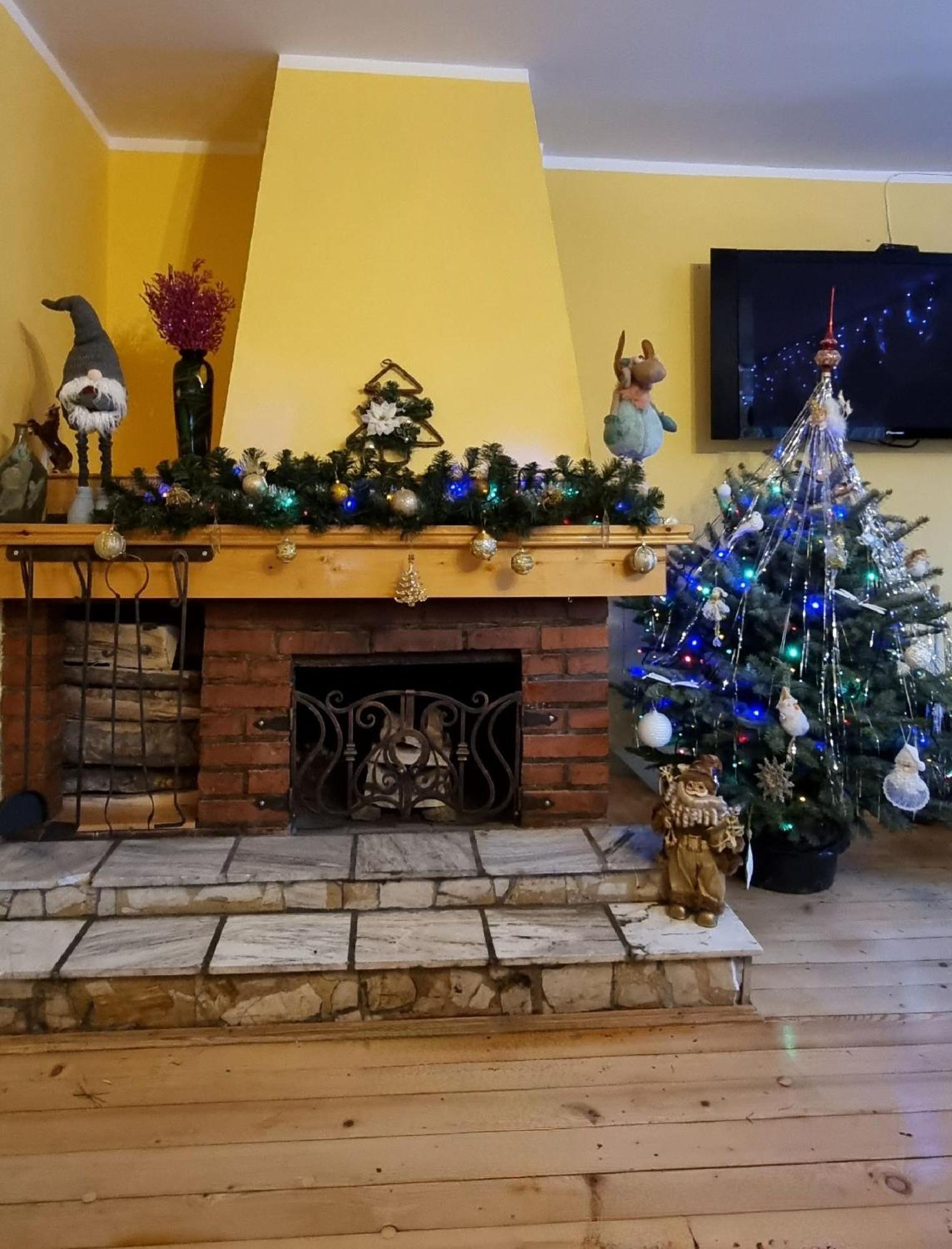 Mountain House Hotel Ustrzyki Dolne Kültér fotó