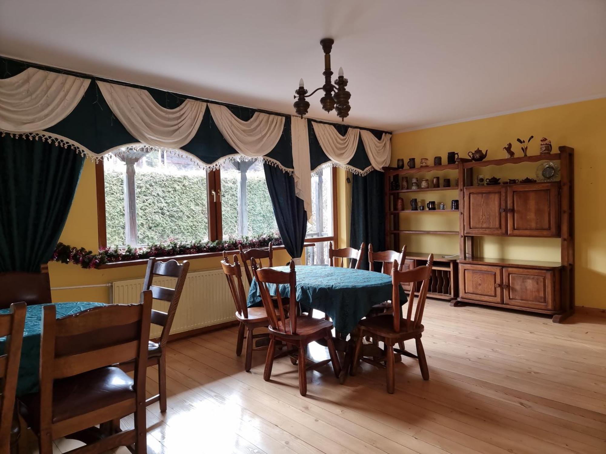 Mountain House Hotel Ustrzyki Dolne Kültér fotó