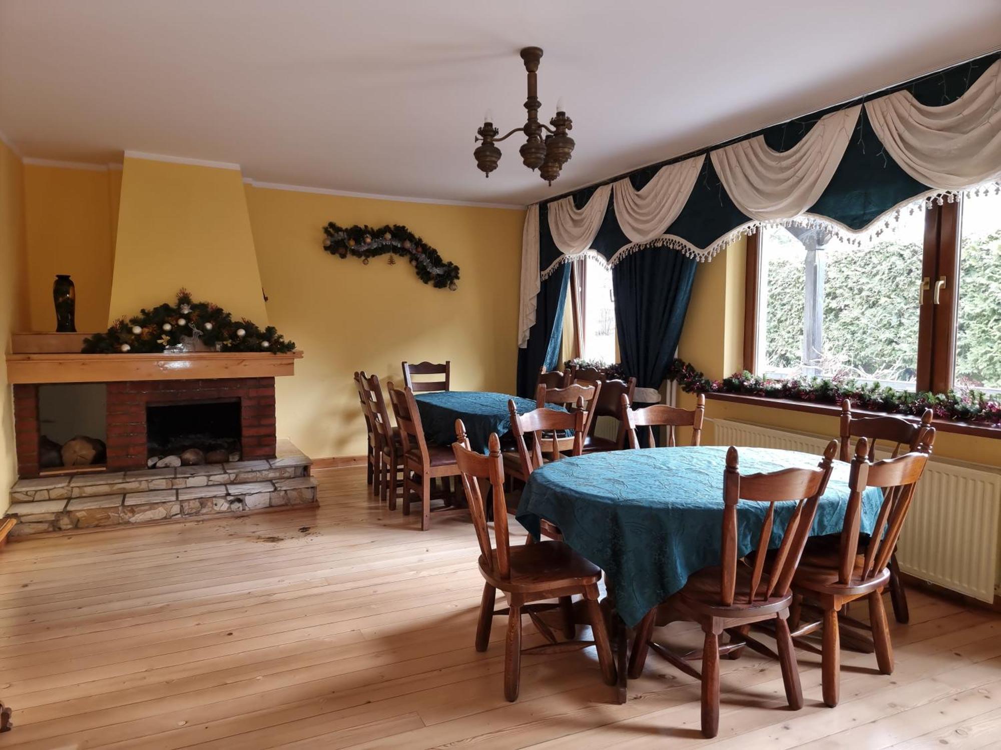Mountain House Hotel Ustrzyki Dolne Kültér fotó